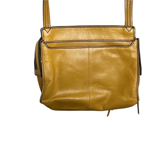 HOBO International Hunter Yellow Leather Crossbody Bag BLEMISH - Picture 8 of 8